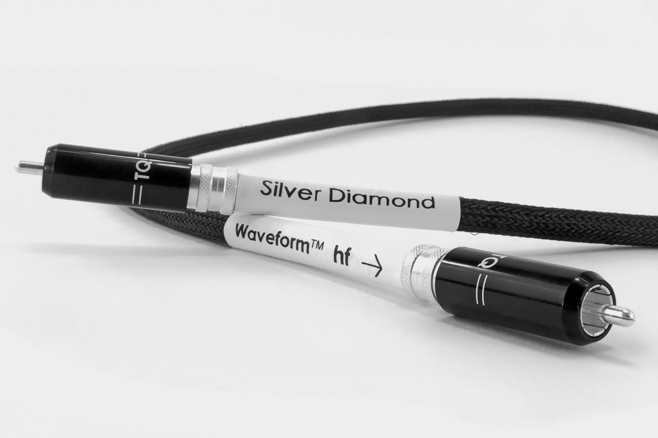 SILVER DIAMOND WAVEFORM HF DIGITAL RCA CABLE